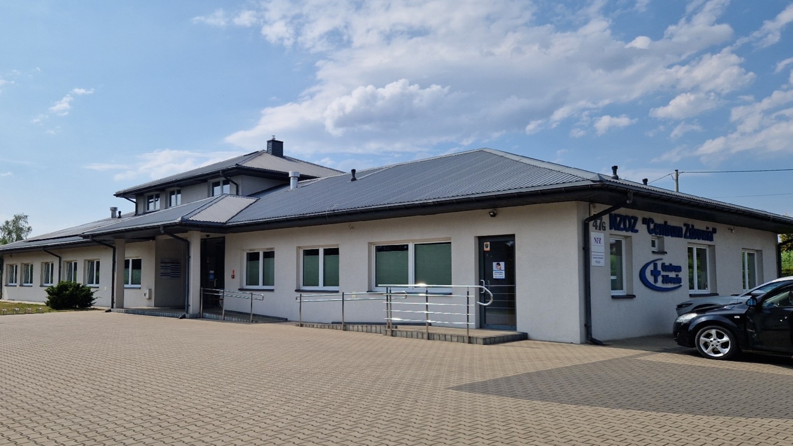 Parking dla pacjentów przy Centrum Zdrowia w Woli Moszczenickiej
